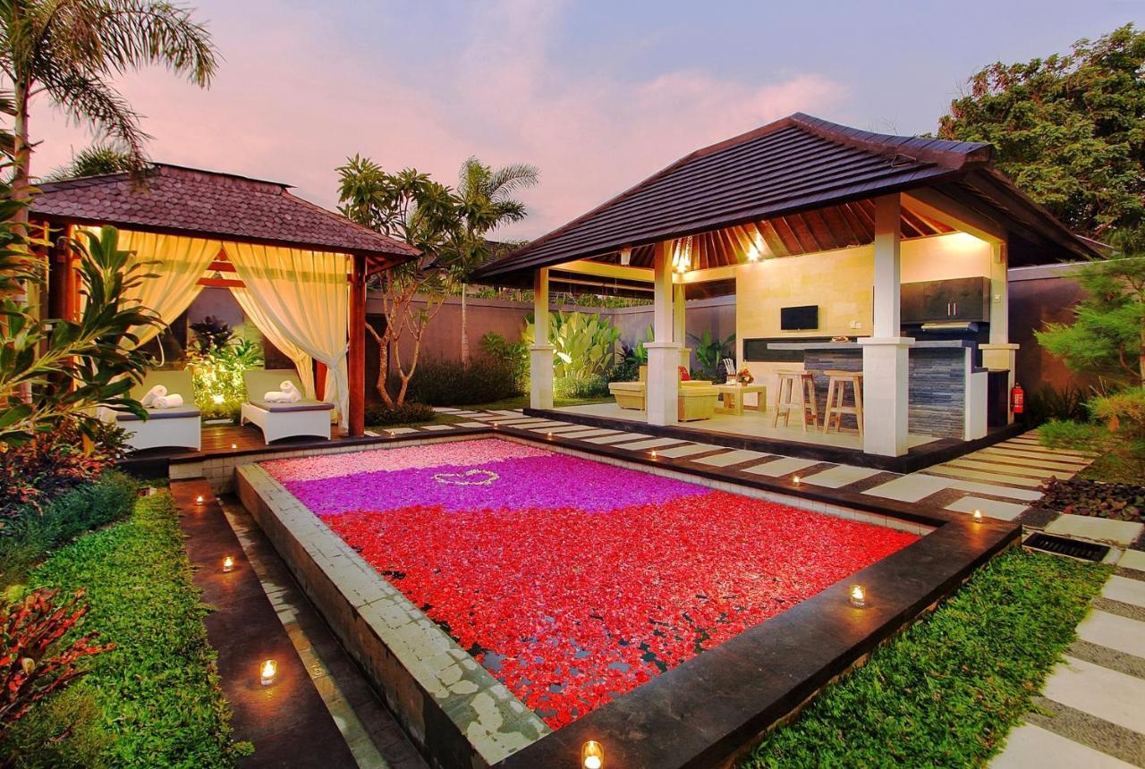 Agata Villas Seminyak Zewnętrze zdjęcie