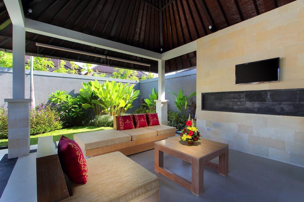 Agata Villas Seminyak Zewnętrze zdjęcie